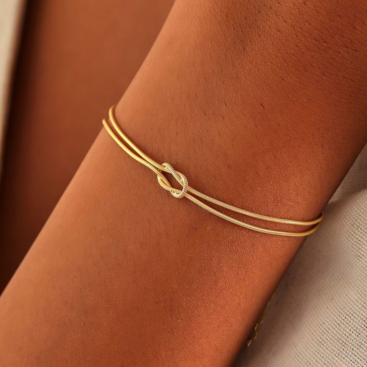 BRACELET À NŒUD DÉLICAT (RÉGLABLE)