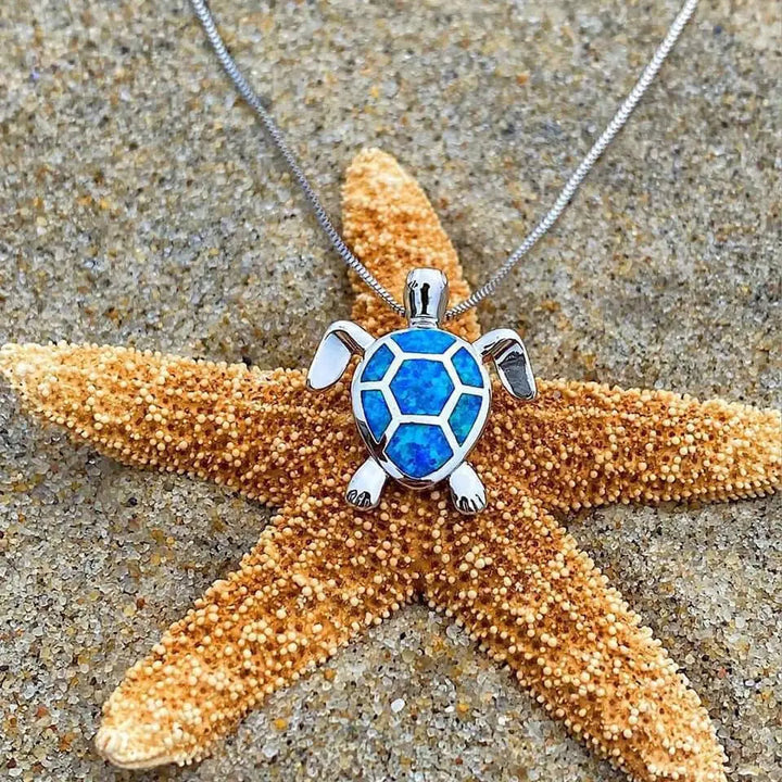 Ensemble de Collier et Boucles d'Oreilles en Tortue de Mer en Opale et Argent