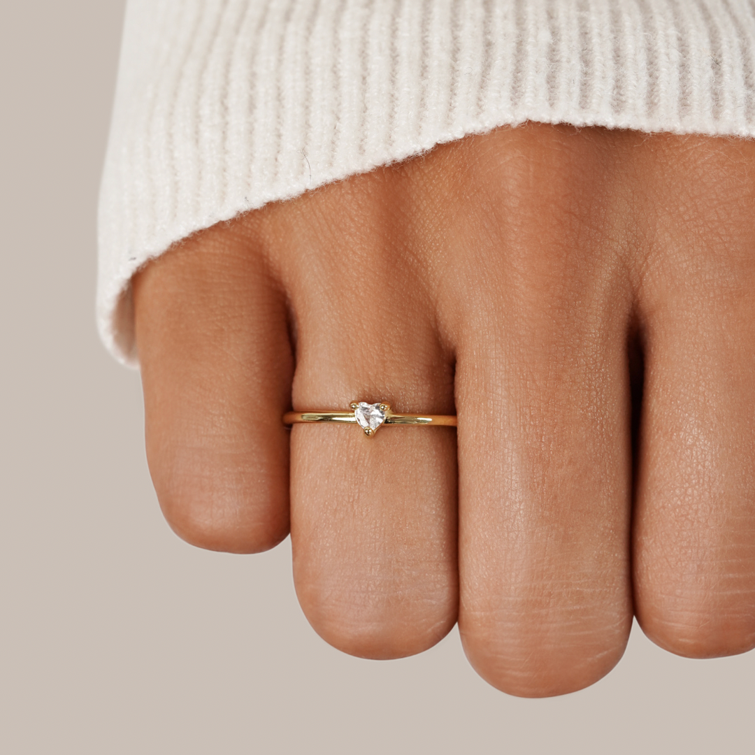 Leonie – Bague lisse et essentielle