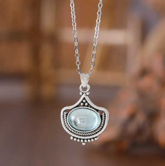 Ensemble Vintage de Collier et Boucles d'Oreilles avec Pierres Précieuses Ovales Bleues
