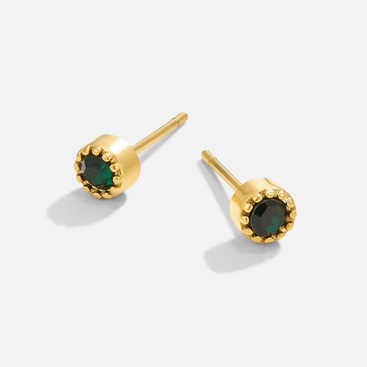 Victoria – boucles d'oreilles en or avec pierre verte.