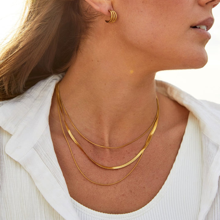 Antonie – Collier en or multicouche avec une structure transparente