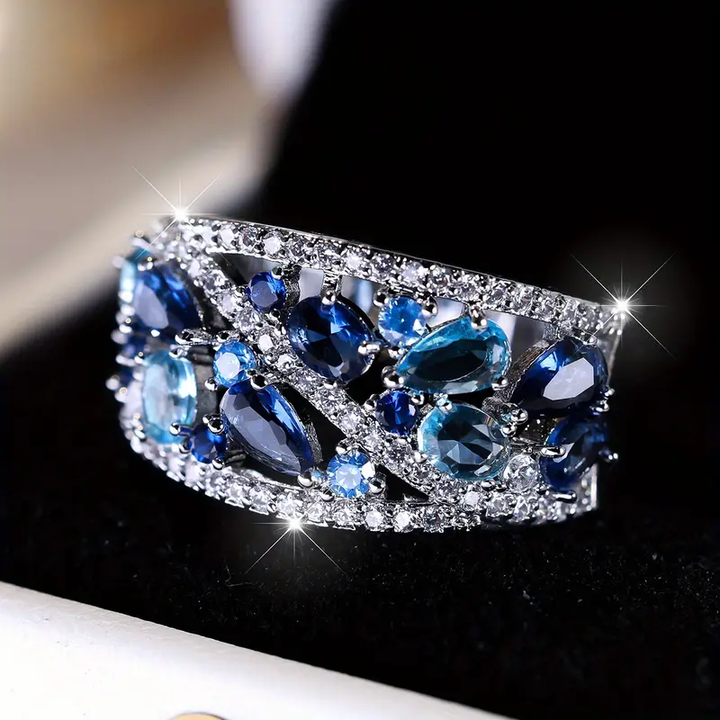 Bague Vintage Argentée avec Éclat Bleu