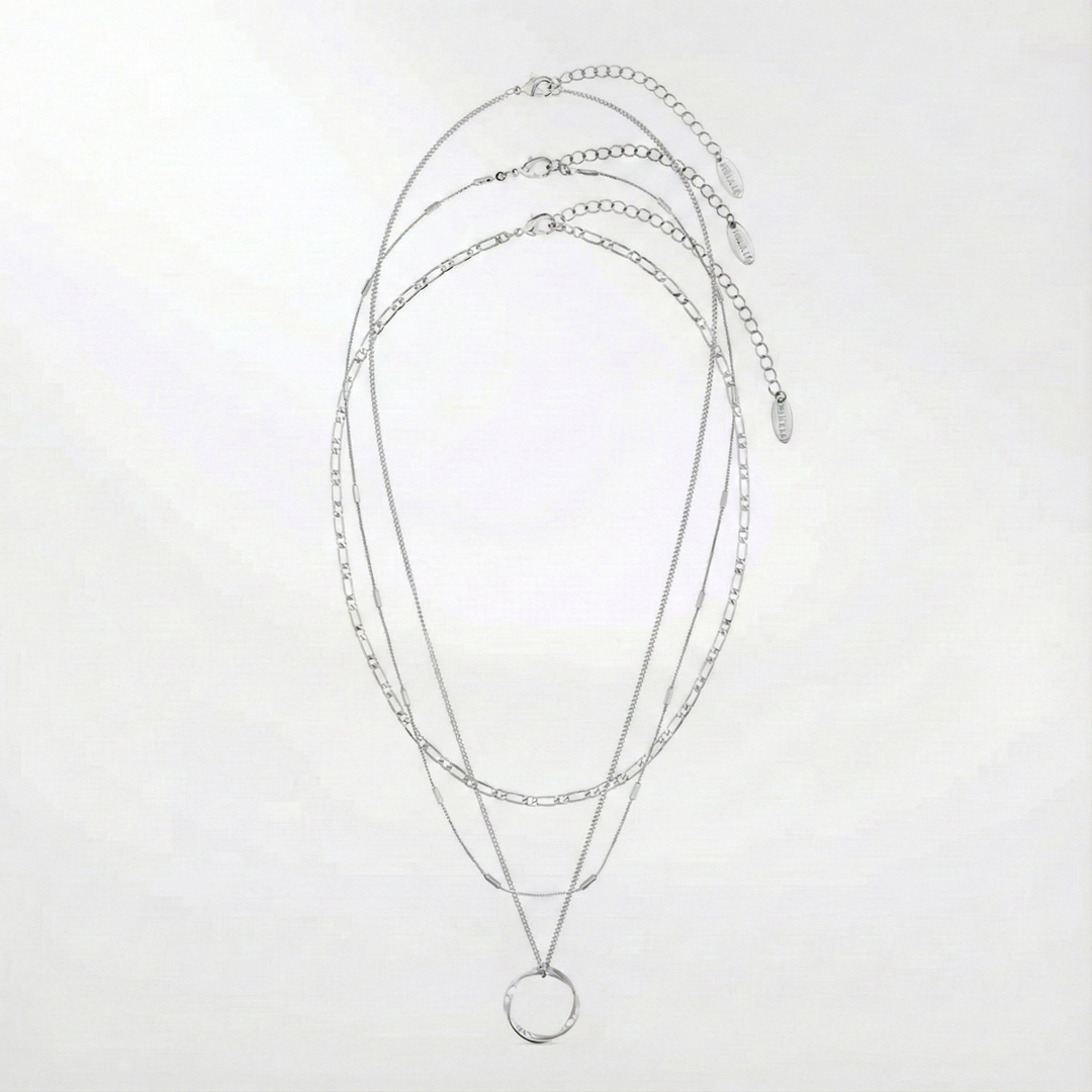 Collier ouvert à trois rangs